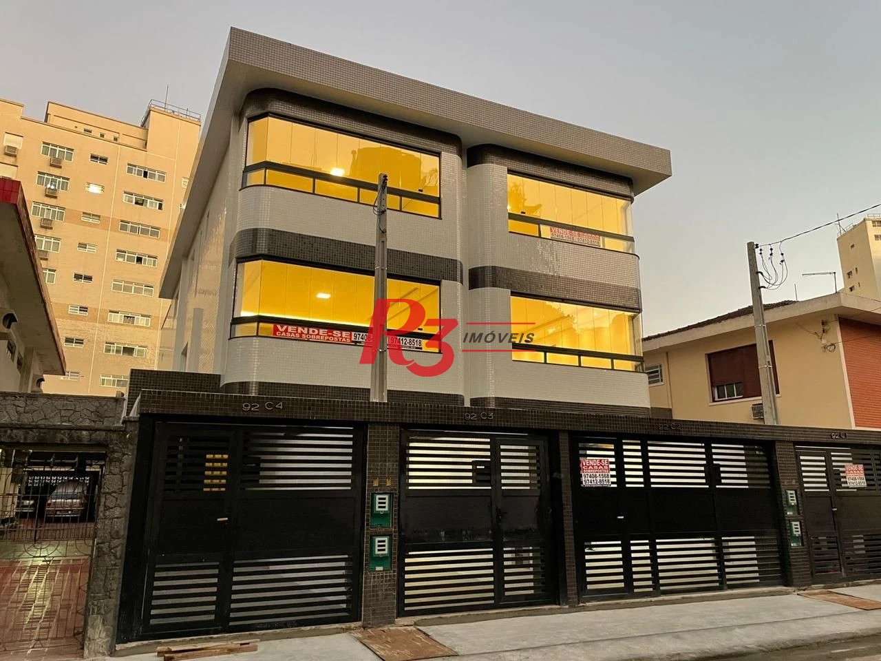 Casa com 4 dormitórios à venda, 198 m² por R$ 1.980.000,00 - Embaré - Santos/SP