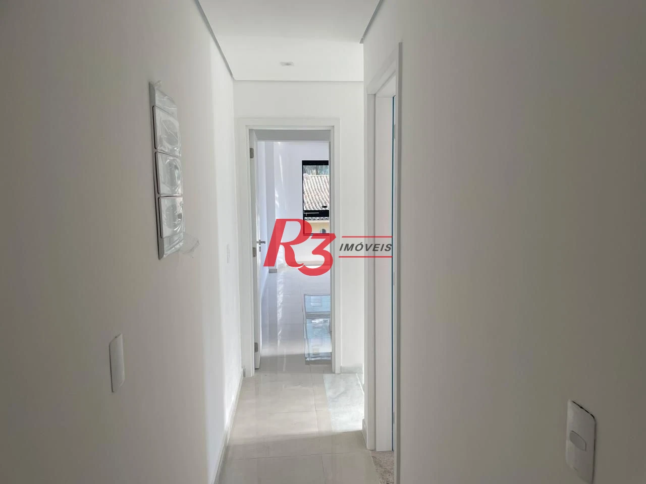 Casa com 4 dormitórios à venda, 198 m² por R$ 1.980.000,00 - Embaré - Santos/SP