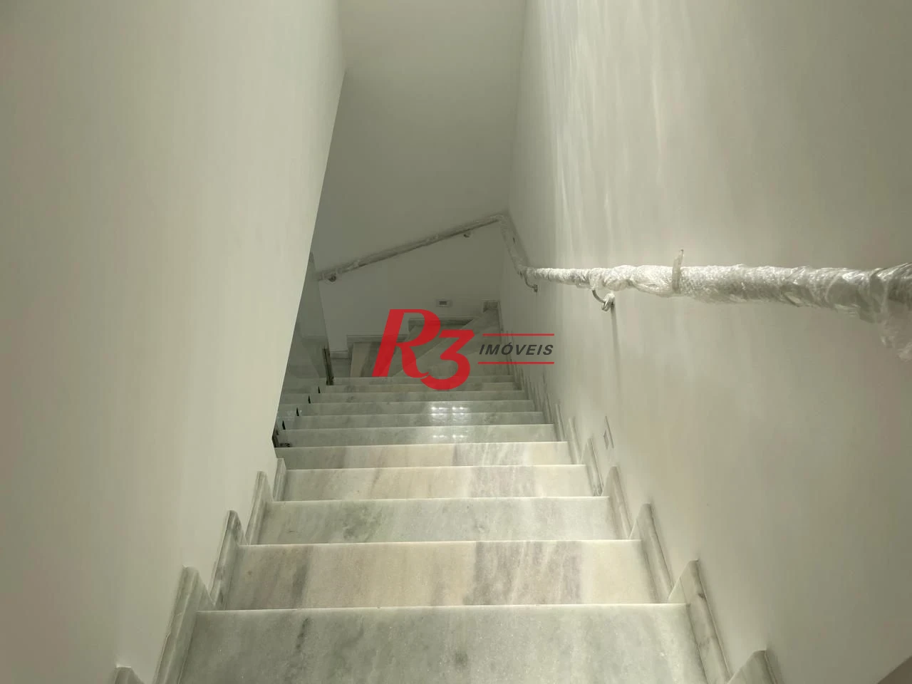 Casa com 4 dormitórios à venda, 198 m² por R$ 1.980.000,00 - Embaré - Santos/SP