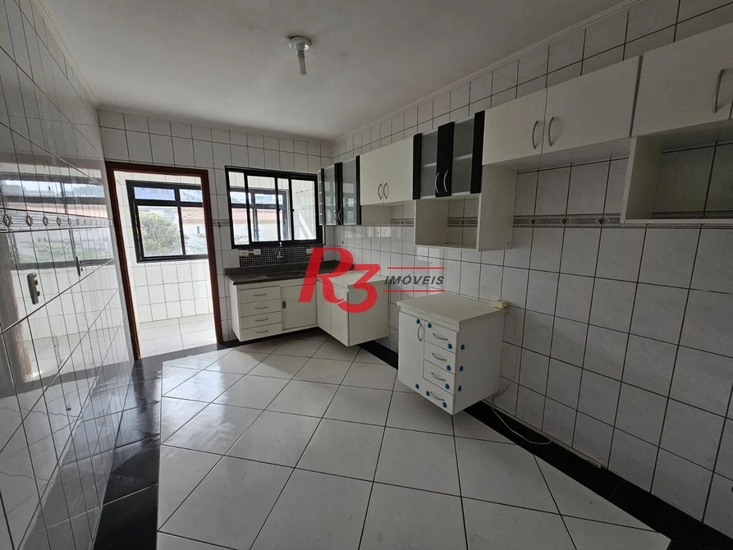 Apartamento com 2 dormitórios à venda, 100 m² por R$ 580.000,00 - Campo Grande - Santos/SP