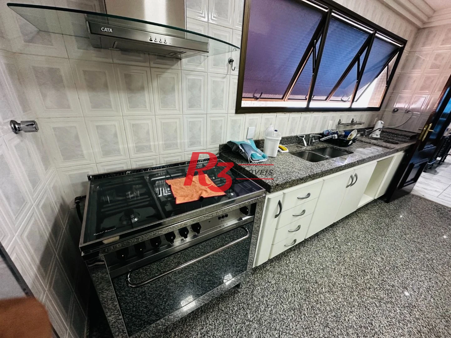 Apartamento com 4 dormitórios à venda, 270 m² por R$ 6.000.000,00 - Aparecida - Santos/SP