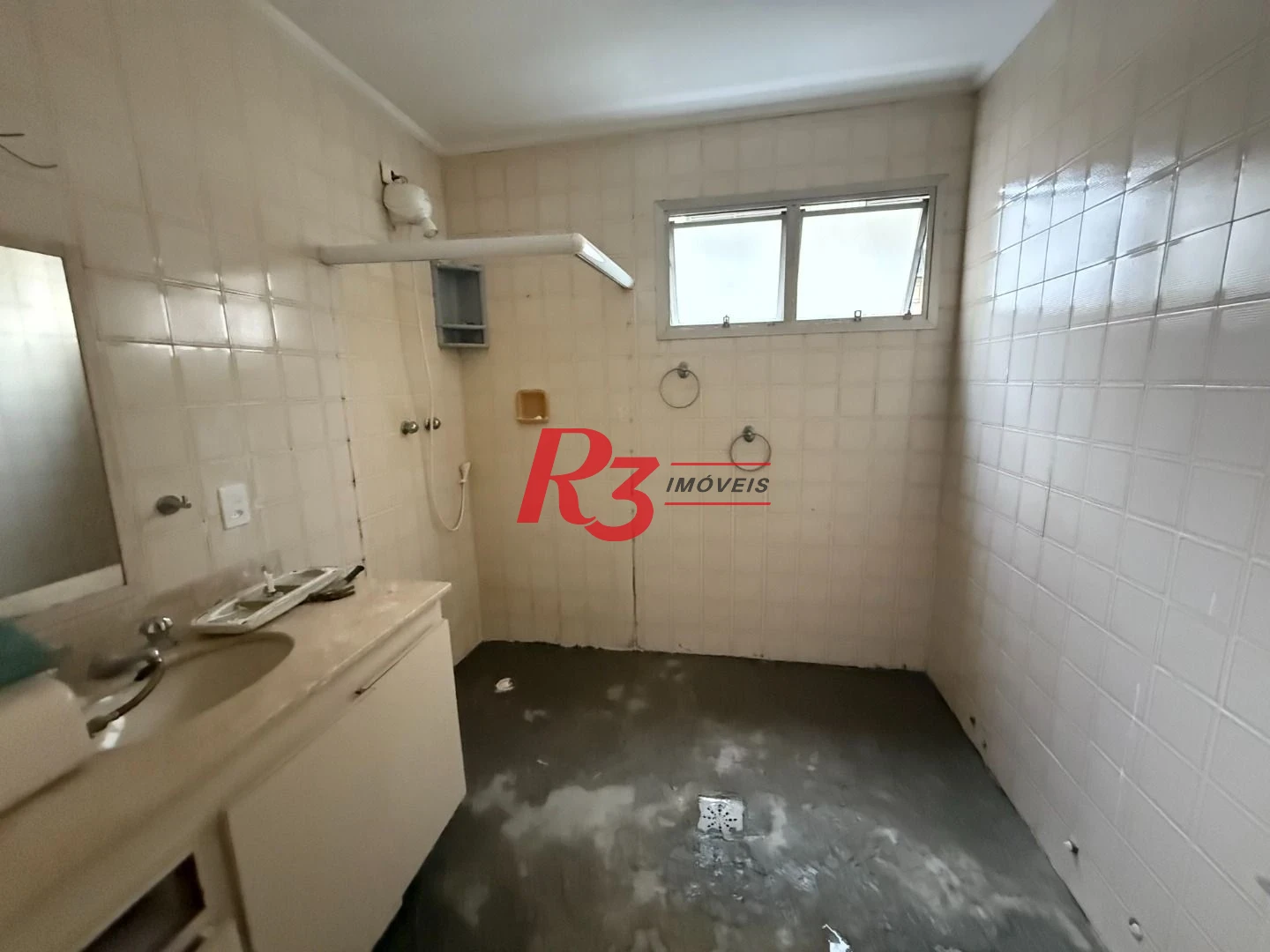 Apartamento com 3 dormitórios à venda, 117 m² por R$ 1.500.000,00 - Boqueirão - Santos/SP