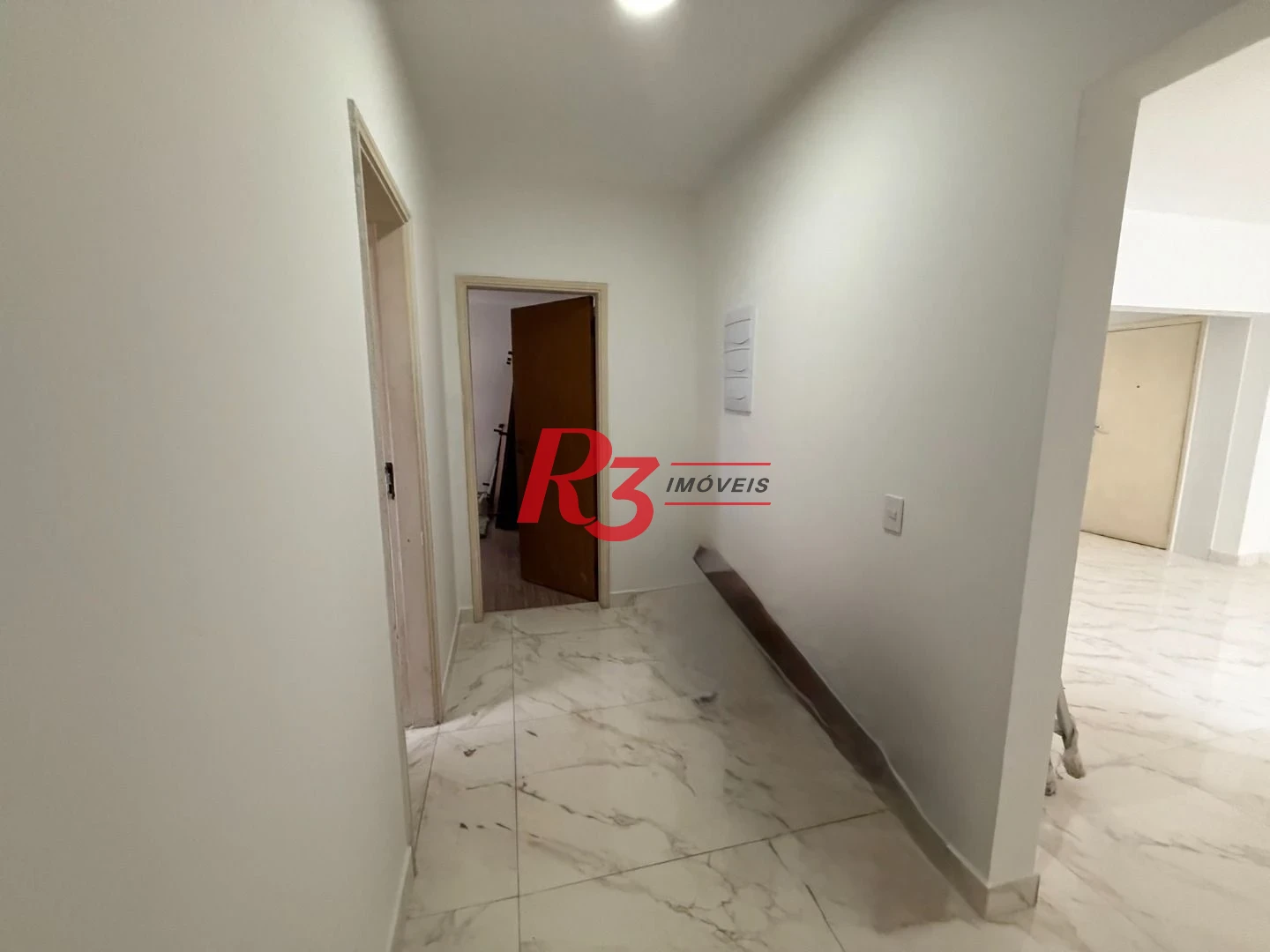 Apartamento com 3 dormitórios à venda, 117 m² por R$ 1.500.000,00 - Boqueirão - Santos/SP