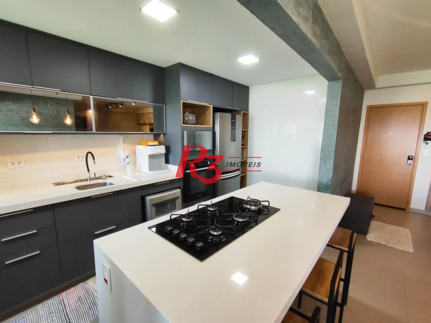 Apartamento com 3 dormitórios à venda, 117 m² por R$ 1.277.000,00 - Boqueirão - Praia Grande/SP