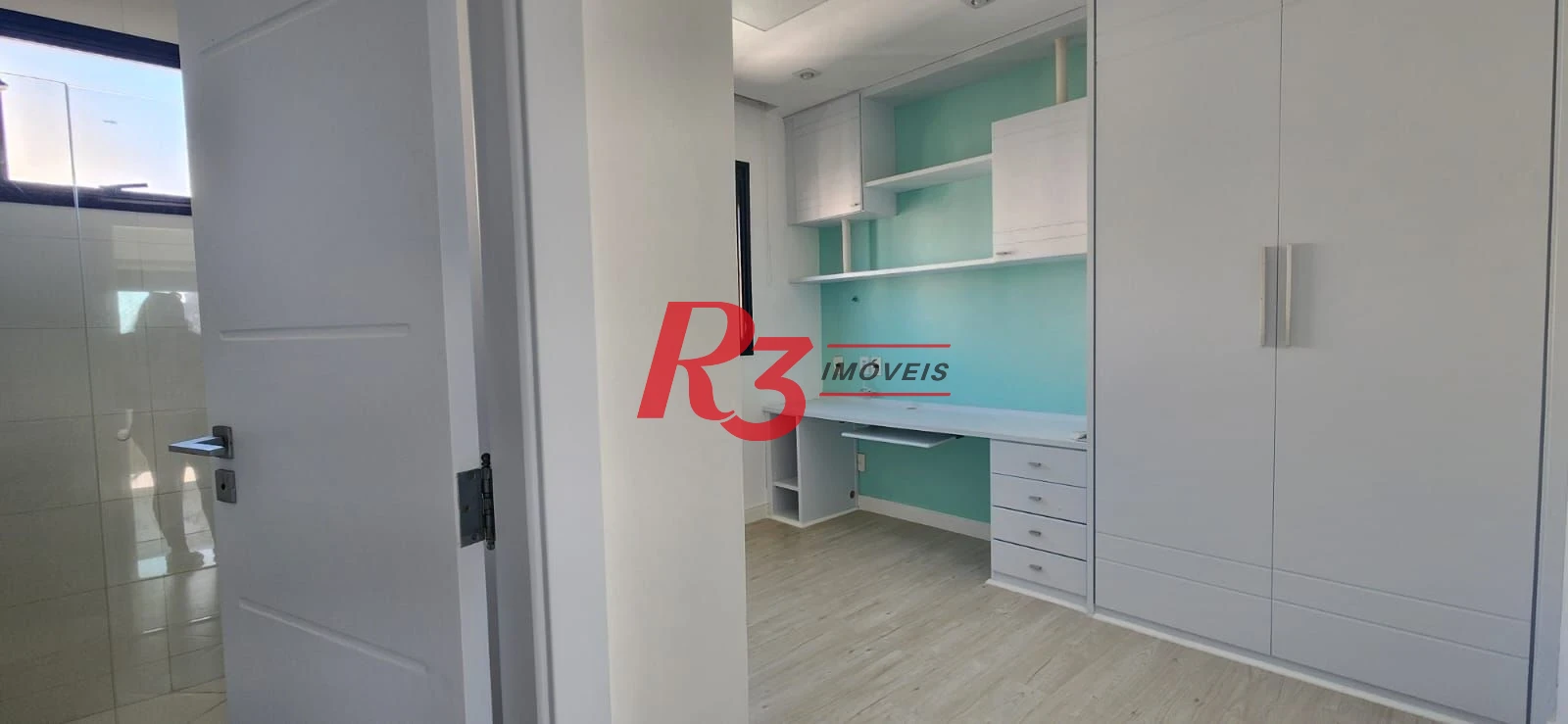 Apartamento com 3 dormitórios para alugar, 133 m² por R$ 9.800,02/mês - Boqueirão - Santos/SP