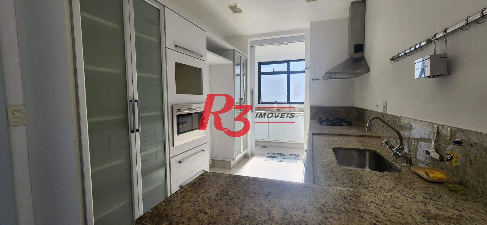 Apartamento com 3 dormitórios para alugar, 133 m² por R$ 9.800,02/mês - Boqueirão - Santos/SP