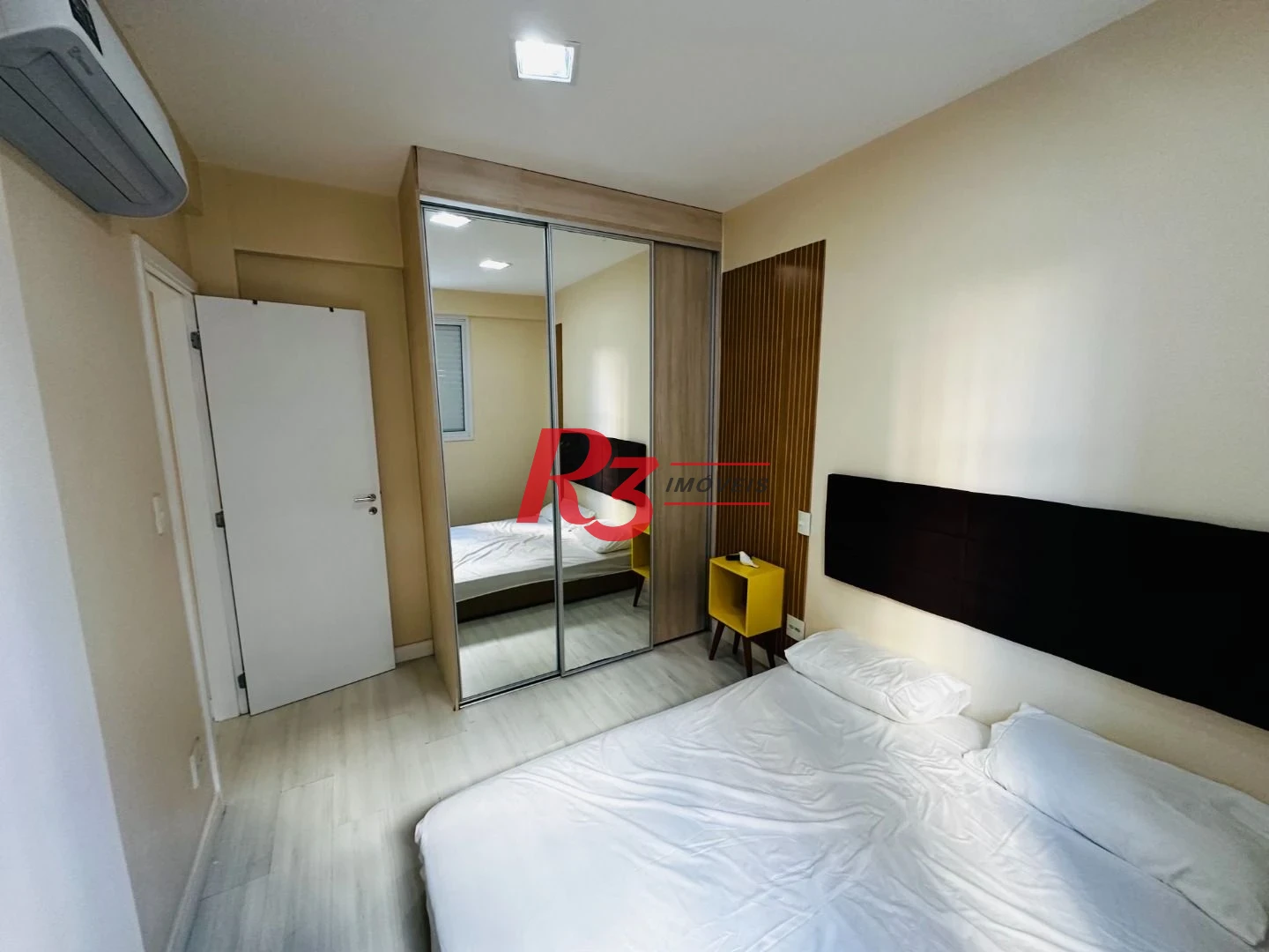 Apartamento com 1 dormitório à venda, 44 m² por R$ 650.000,00 - Ponta da Praia - Santos/SP