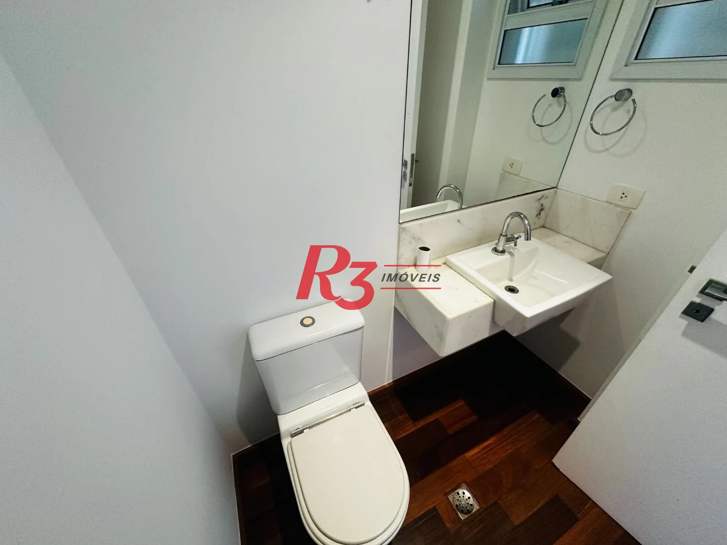 Apartamento com 3 quartos para alugar, 130 m² por R$ 8.500/mês - Boqueirão - Santos/SP