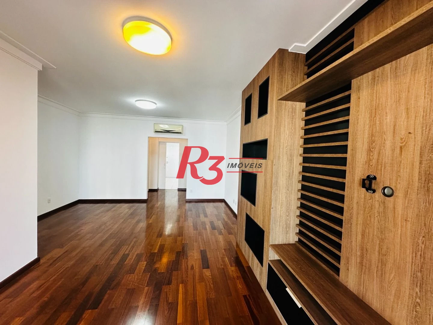 Apartamento com 3 quartos para alugar, 130 m² por R$ 8.500/mês - Boqueirão - Santos/SP