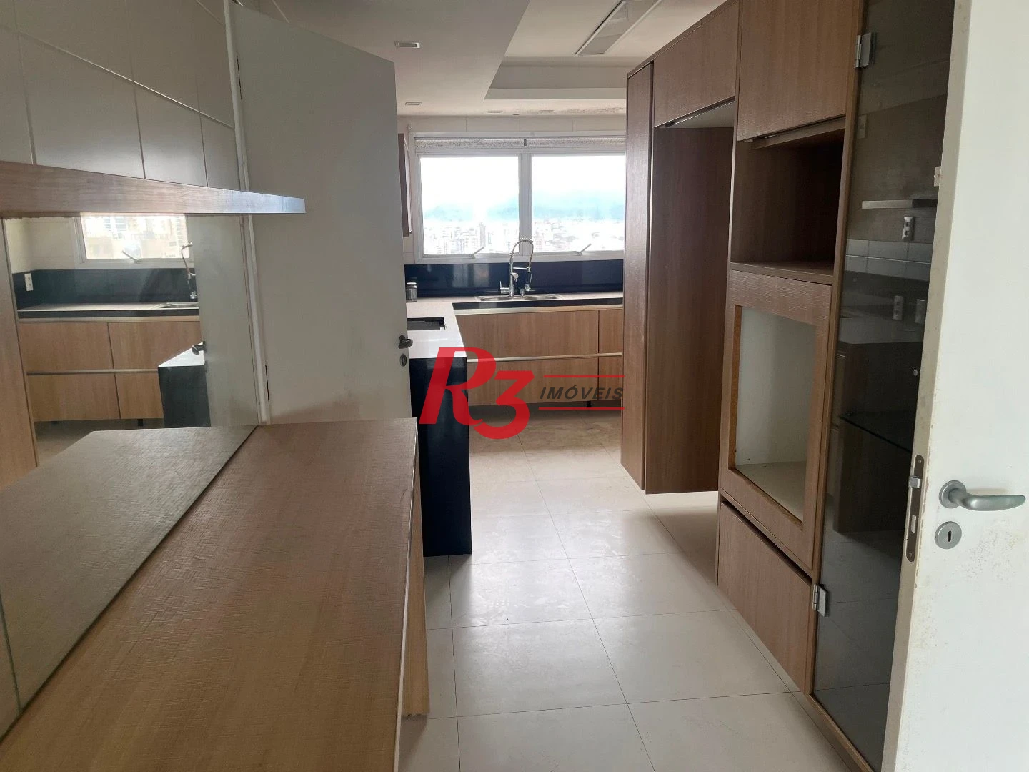 Apartamento com 3 dormitórios à venda, 189 m² por R$ 2.800.000,00 - Ponta da Praia - Santos/SP