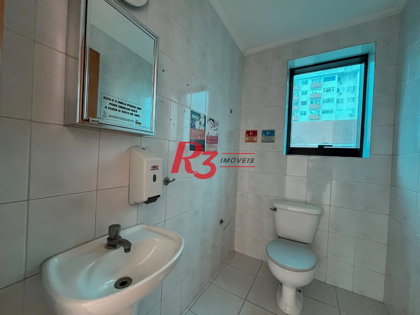 Sala para alugar, 121 m² por R$ 5.000,00 - Vila Matias - Santos/SP