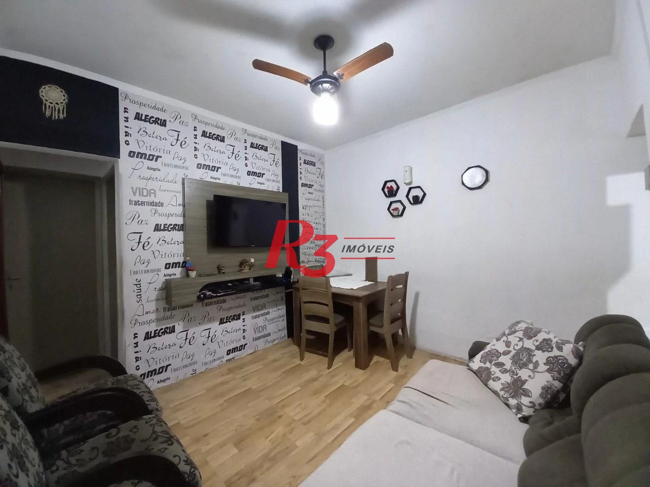 Apartamento à venda, térreo com 2 quartos no Campo Grande - Santos