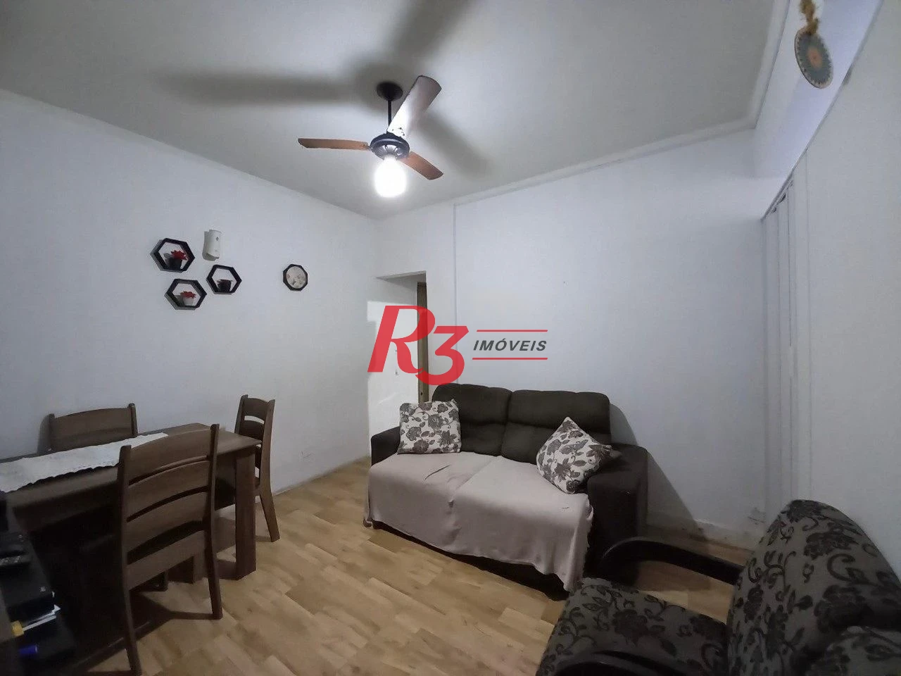 Apartamento à venda, térreo com 2 quartos no Campo Grande - Santos