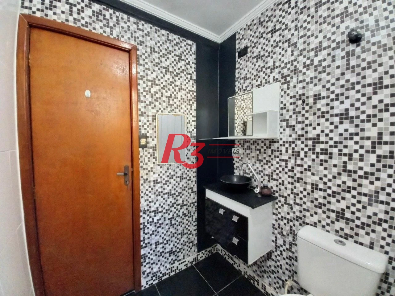 Apartamento à venda, térreo com 2 quartos no Campo Grande - Santos