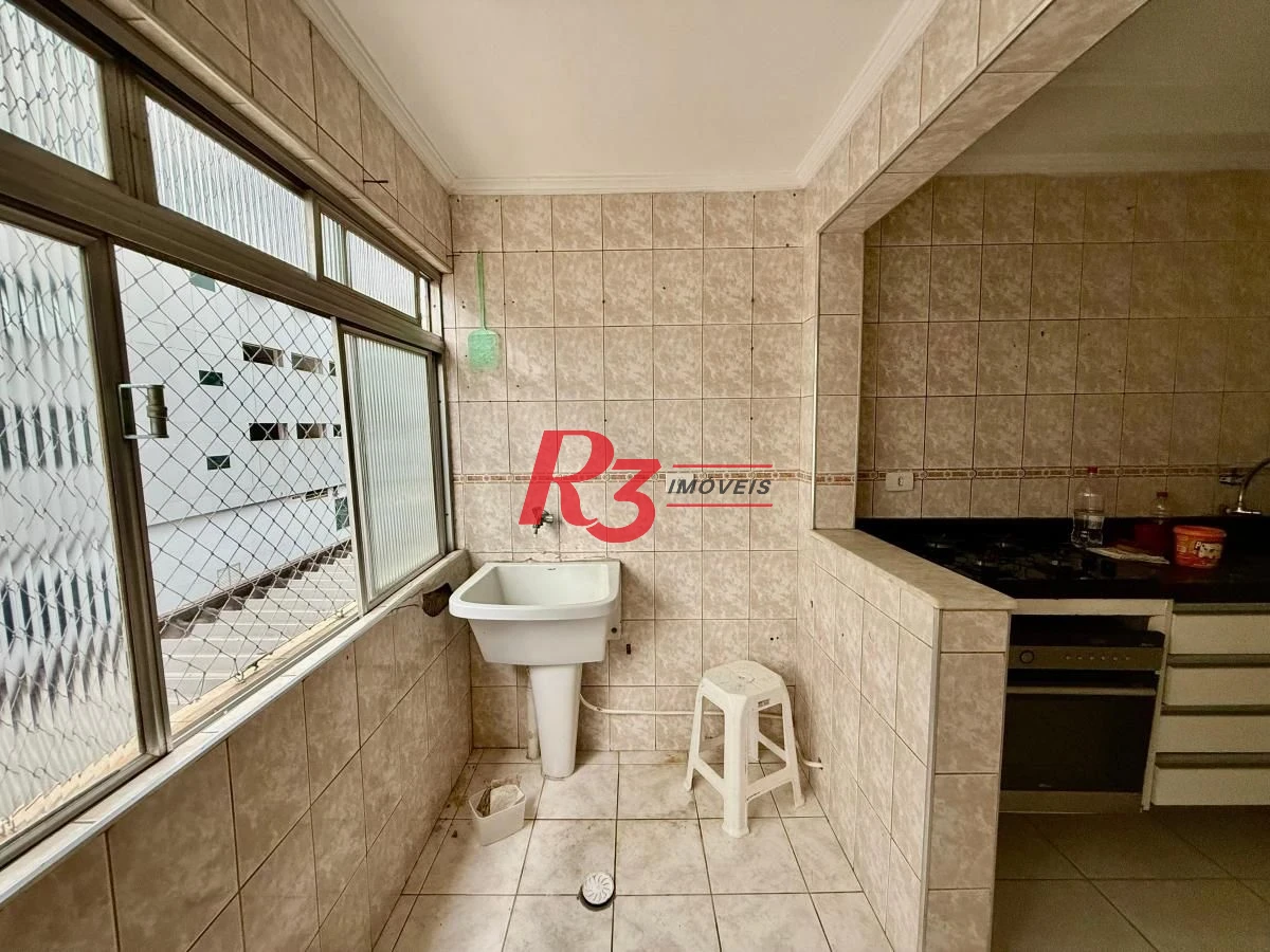Apartamento à venda na Encruzilhada - Santos/SP