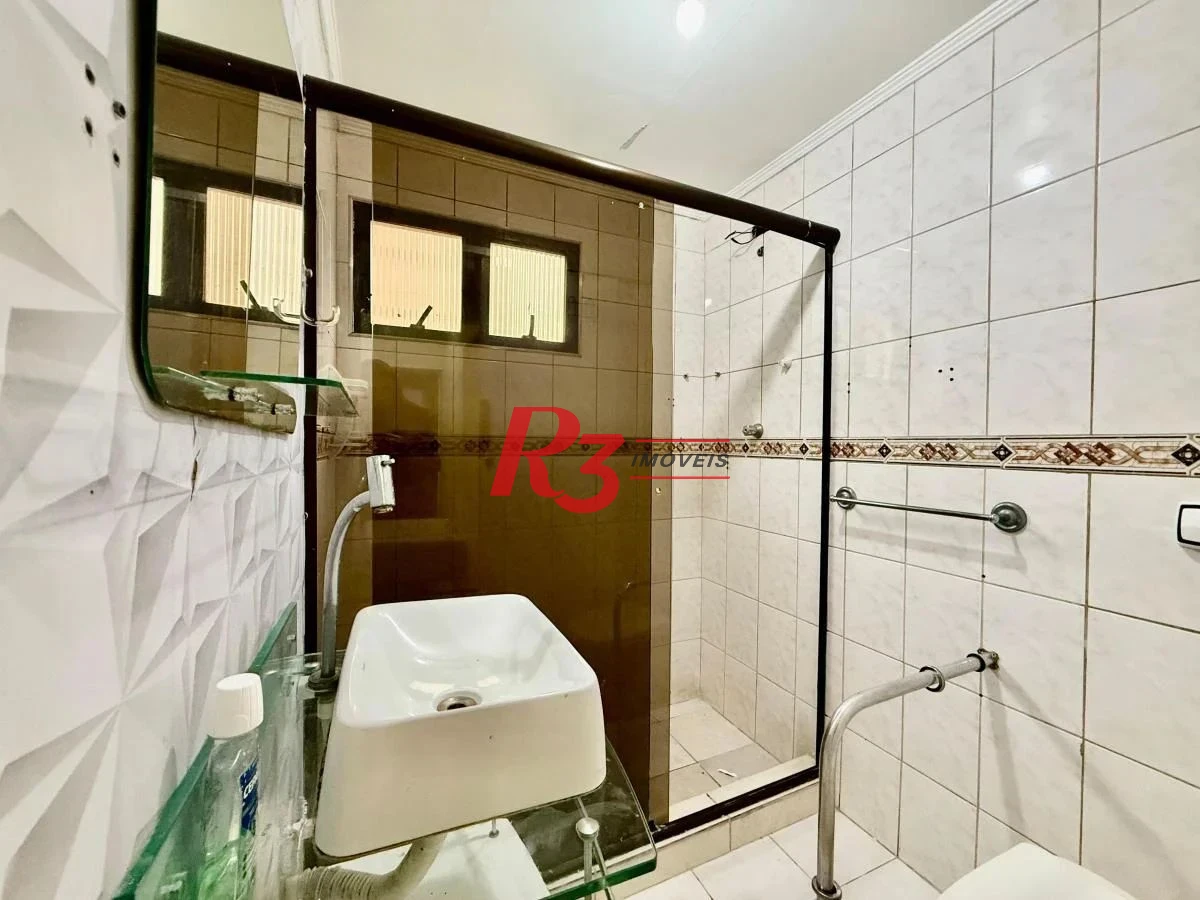 Apartamento à venda na Encruzilhada - Santos/SP