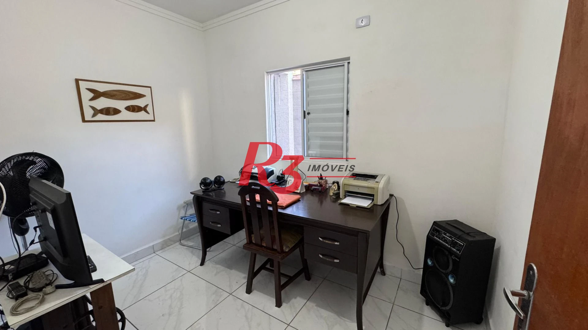 Casa com 3 dormitórios à venda, 119 m² por R$ 530.000,00 - Vila Valença - São Vicente/SP