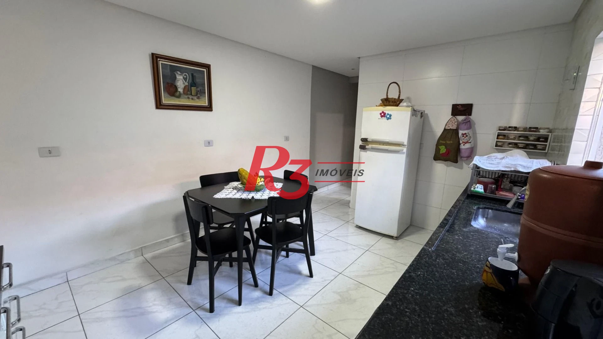 Casa com 3 dormitórios à venda, 119 m² por R$ 530.000,00 - Vila Valença - São Vicente/SP