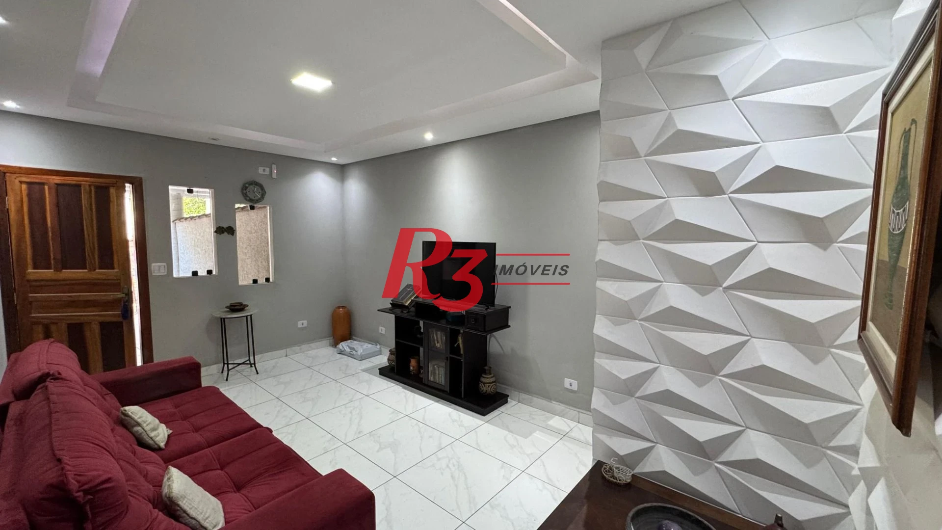 Casa com 3 dormitórios à venda, 119 m² por R$ 530.000,00 - Vila Valença - São Vicente/SP
