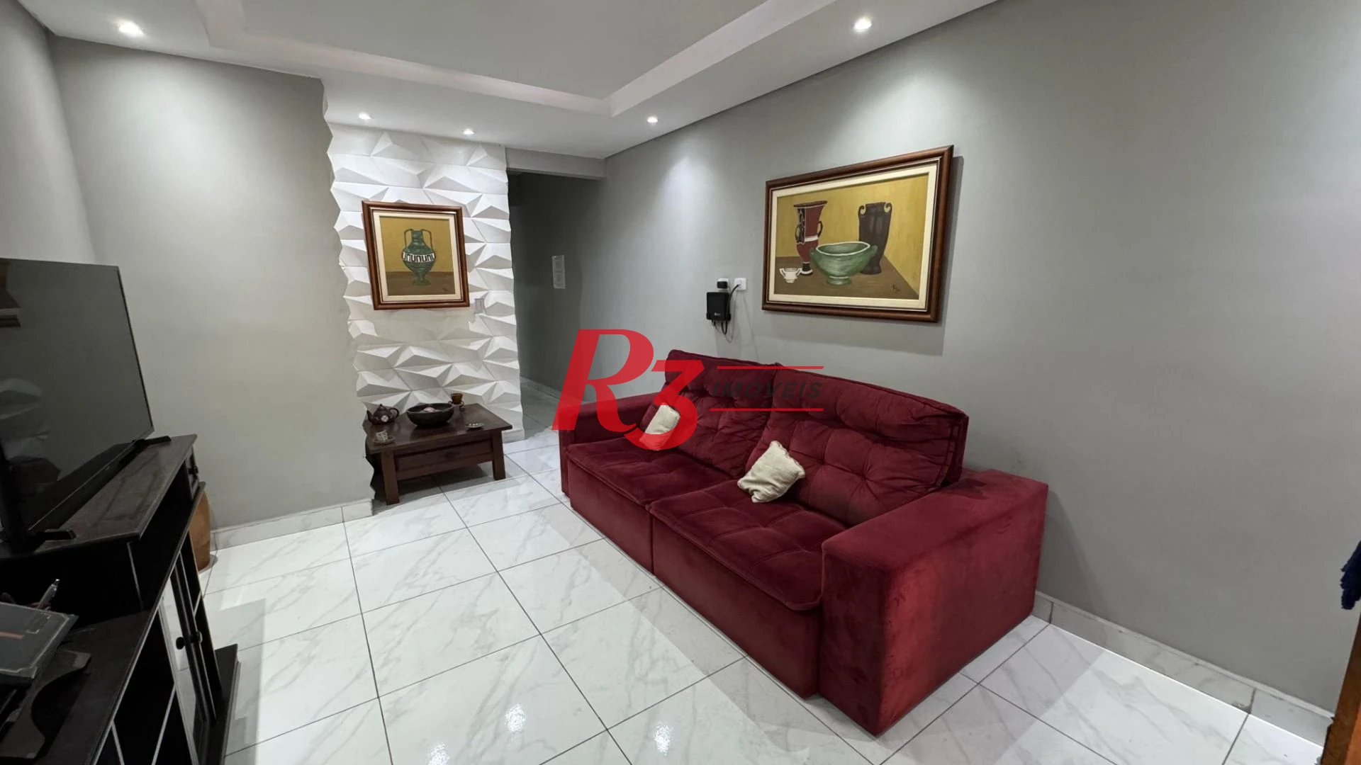 Casa com 3 dormitórios à venda, 119 m² por R$ 530.000,00 - Vila Valença - São Vicente/SP