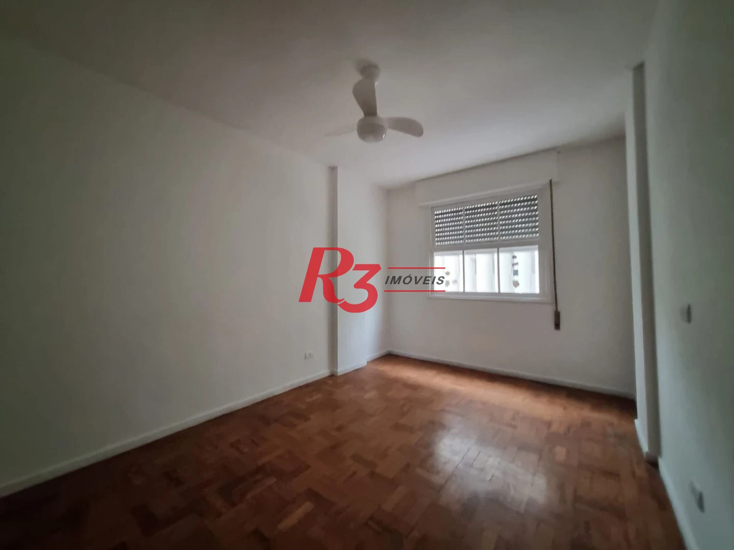 Apartamento com 2 dormitórios para alugar, 90 m² por R$ 5.100,02/mês - Gonzaga - Santos/SP