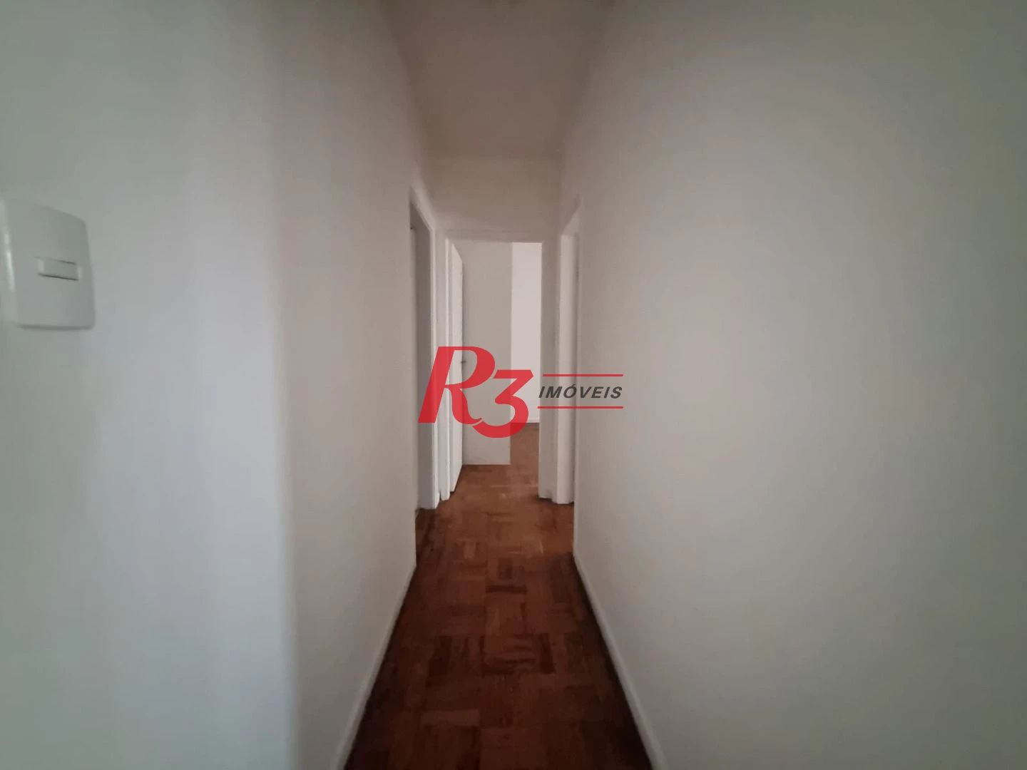 Apartamento com 2 dormitórios para alugar, 90 m² por R$ 5.100,02/mês - Gonzaga - Santos/SP