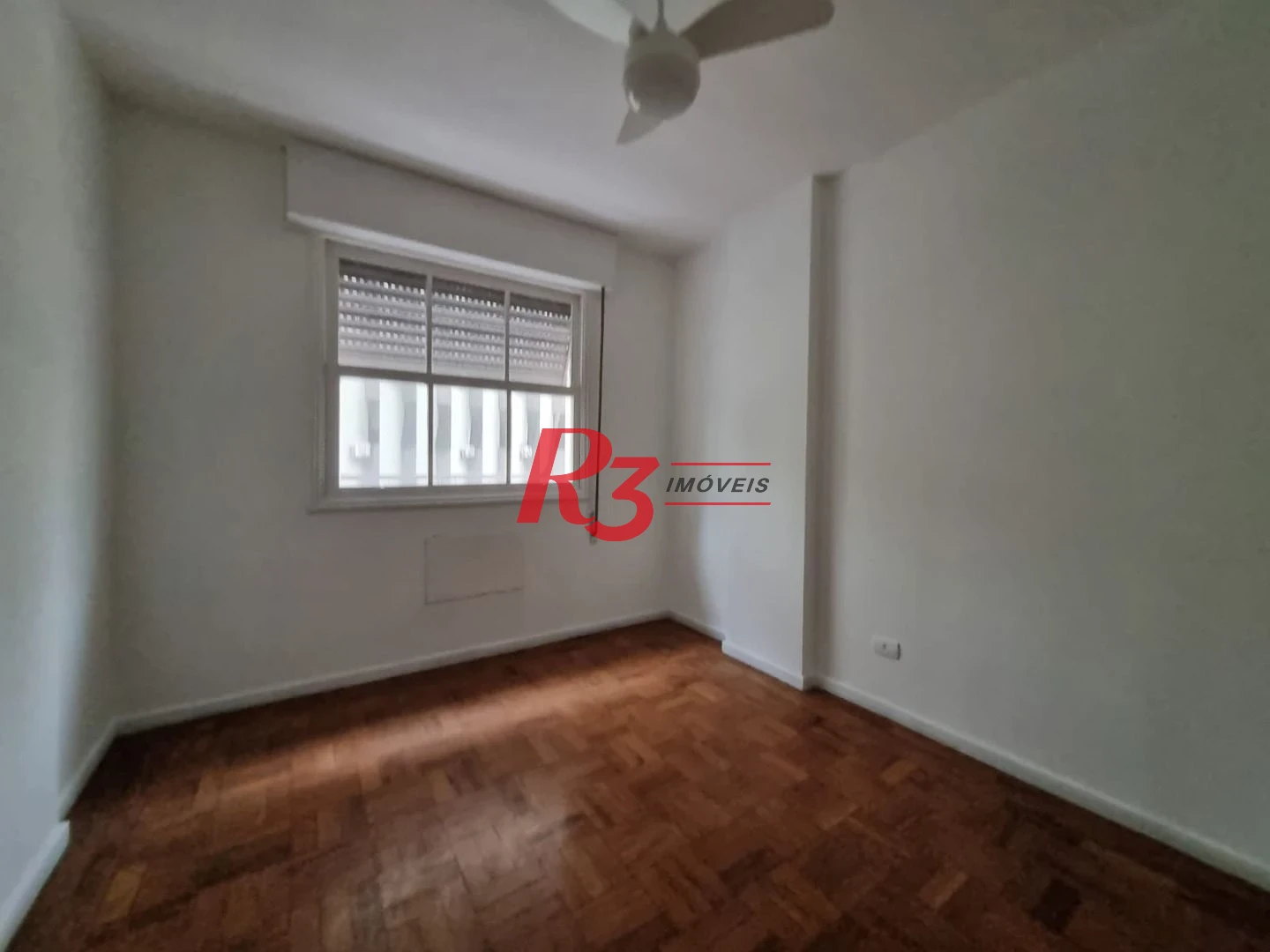 Apartamento com 2 dormitórios para alugar, 90 m² por R$ 5.100,02/mês - Gonzaga - Santos/SP