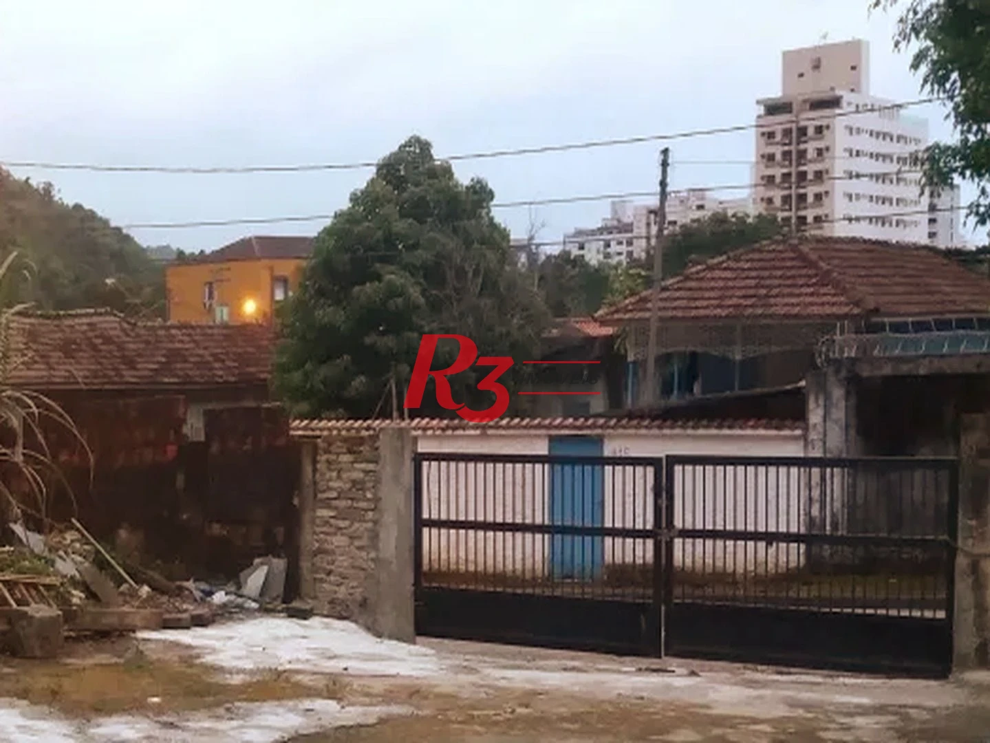 Terreno para alugar, 591 m² por R$ 7.850,00/mês - Marapé - Santos/SP