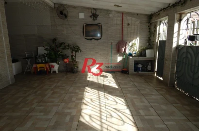 Casa com 2 dormitórios à venda, 73 m² por R$ 320.000,00 - Bom Retiro - Santos/SP
