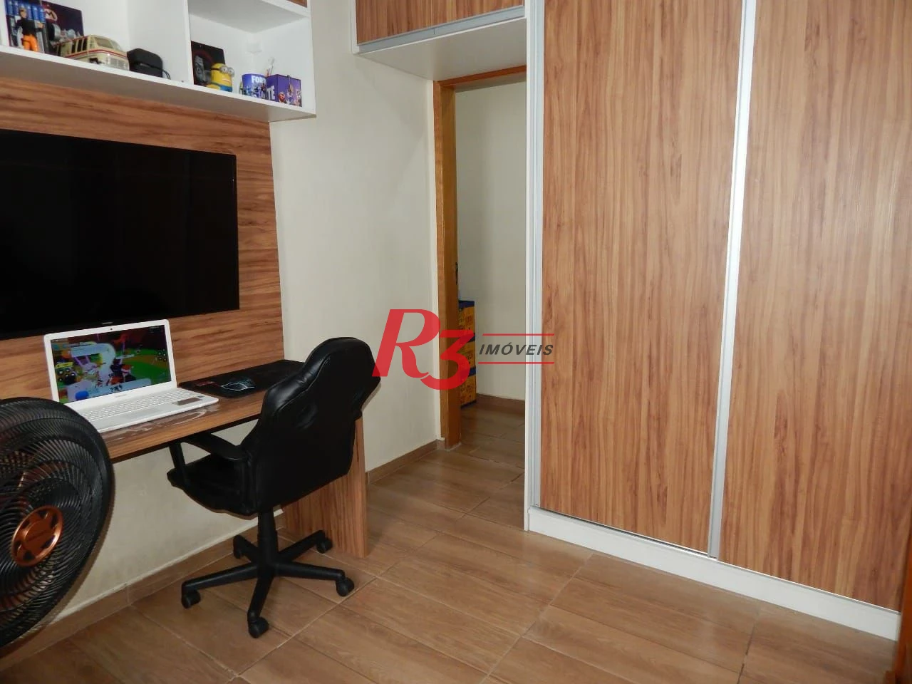 Casa com 2 dormitórios à venda, 73 m² por R$ 320.000,00 - Bom Retiro - Santos/SP