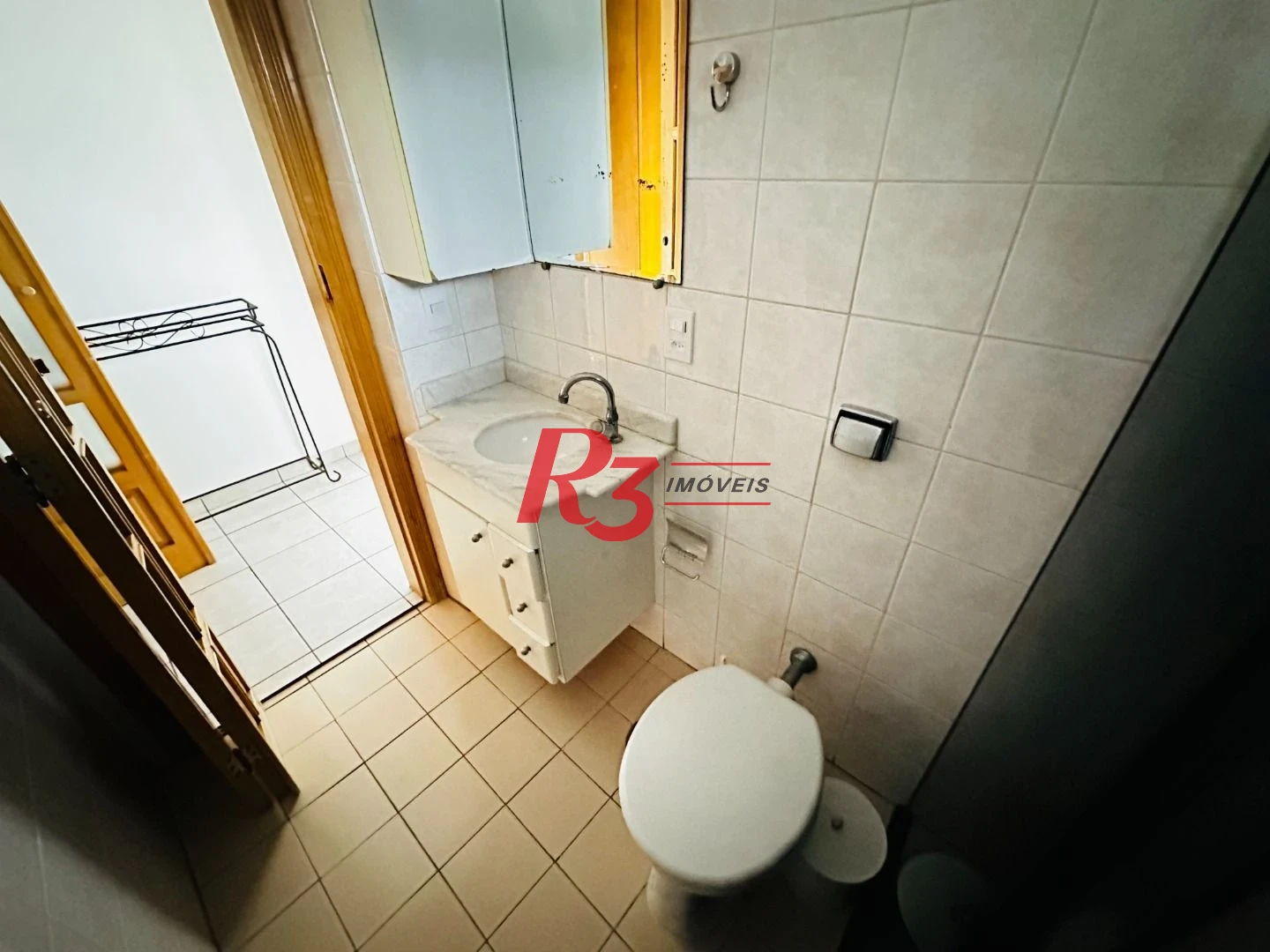 OPortunidade à venda em Santos, 1 quarto, portaria 24h, lazer completo, condição muito especial, localização ótima!!