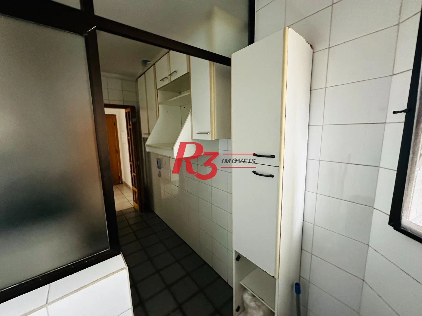 OPortunidade à venda em Santos, 1 quarto, portaria 24h, lazer completo, condição muito especial, localização ótima!!