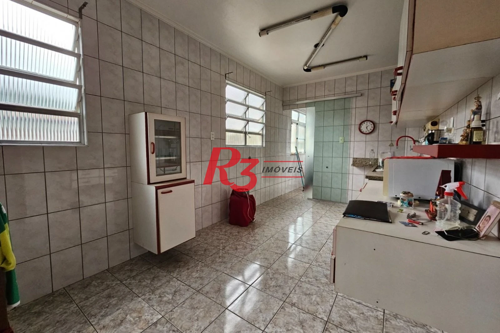 Apartamento com 3 dormitórios à venda, 108 m² por R$ 445.000,00 - Campo Grande - Santos/SP