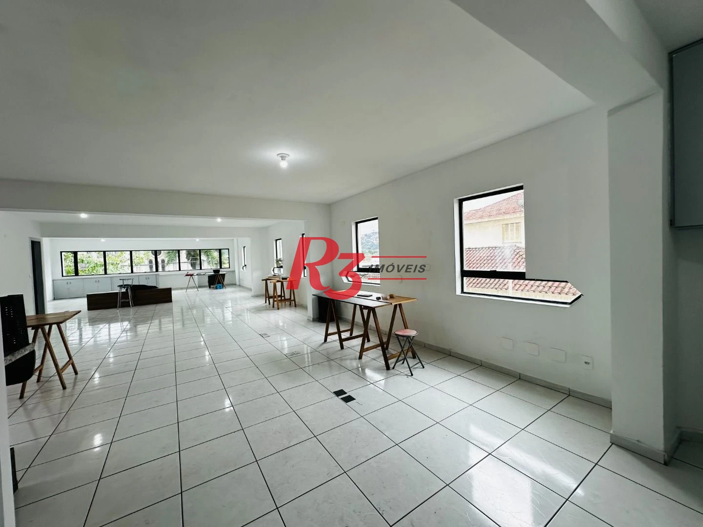 Sala para alugar, 121 m² por R$ 5.000,00/mês - Gonzaga - Santos/SP