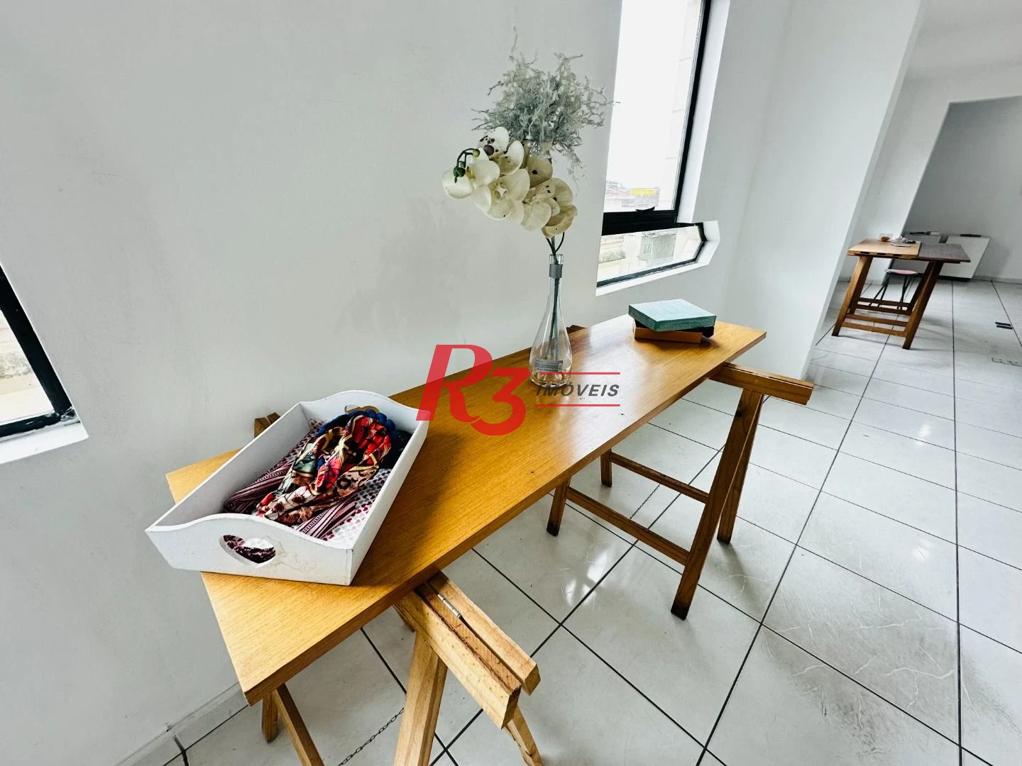 Sala para alugar, 121 m² por R$ 5.000,00/mês - Gonzaga - Santos/SP