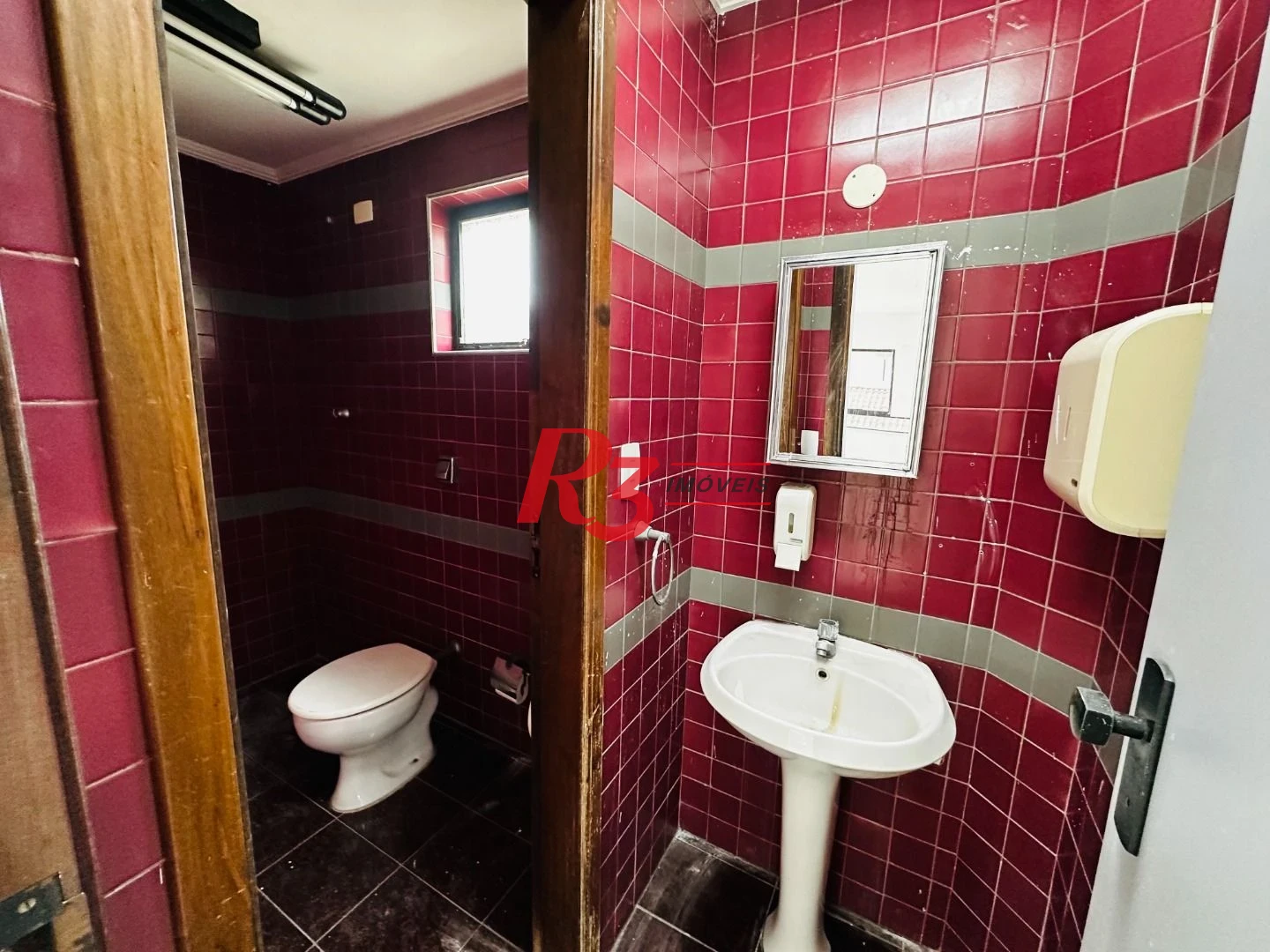 Sala para alugar, 121 m² por R$ 5.000,00/mês - Gonzaga - Santos/SP