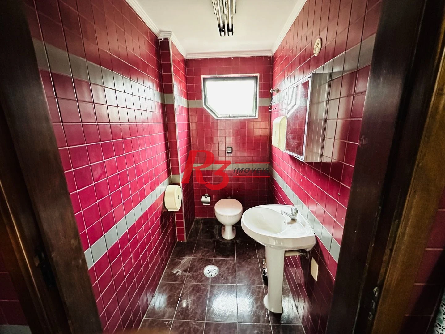 Sala para alugar, 121 m² por R$ 5.000,00/mês - Gonzaga - Santos/SP