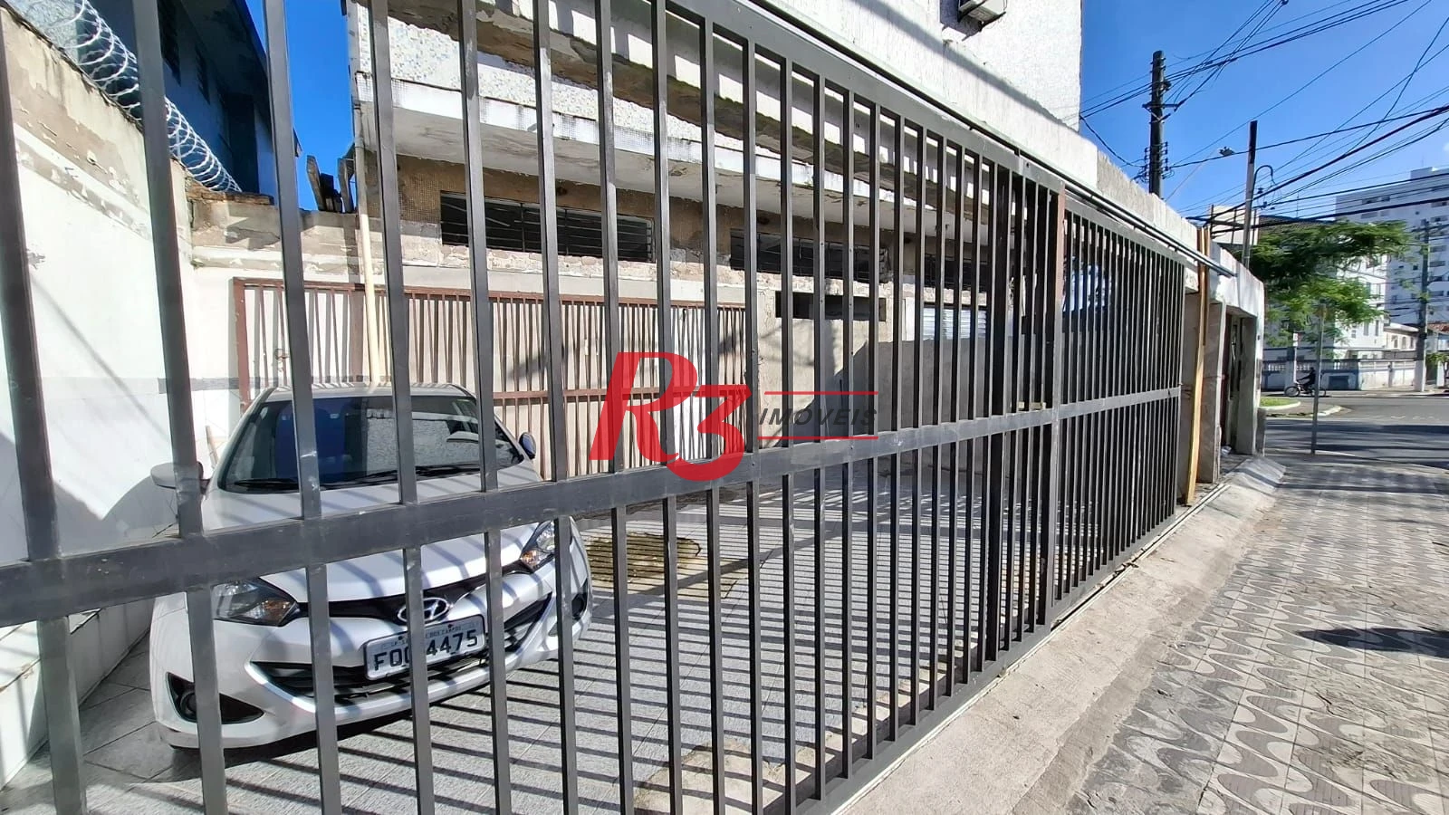 Apartamento com 3 dormitórios à venda, 84 m² por R$ 300.000,00 - Centro - São Vicente/SP