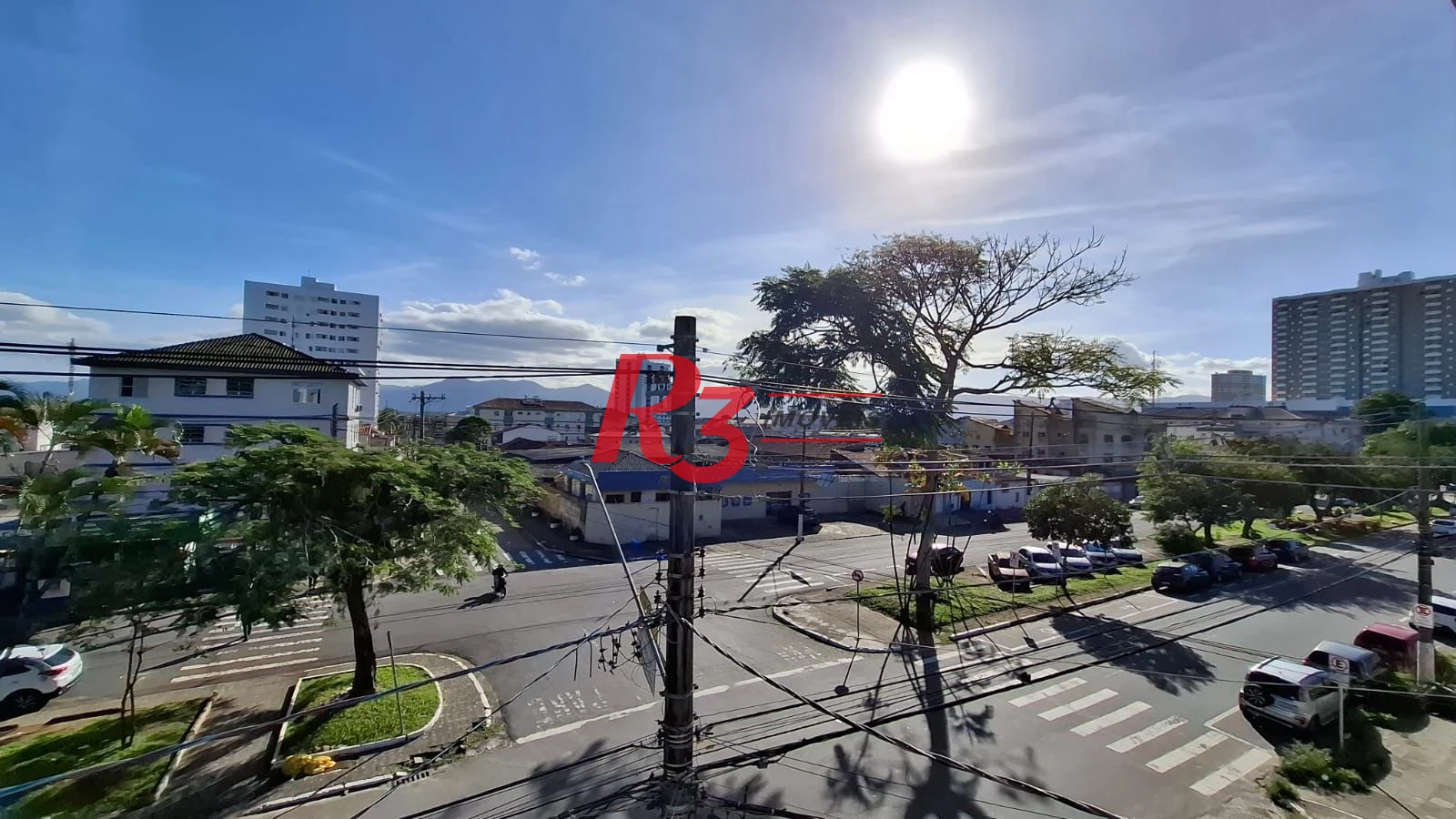 Apartamento com 3 dormitórios à venda, 84 m² por R$ 300.000,00 - Centro - São Vicente/SP
