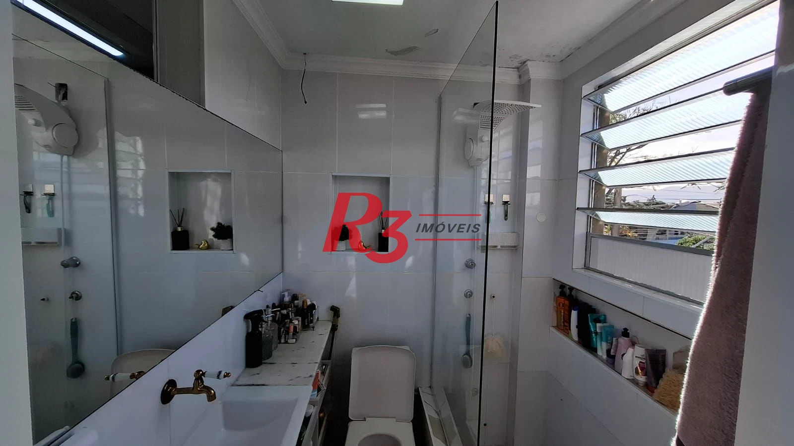 Apartamento com 3 dormitórios à venda, 84 m² por R$ 300.000,00 - Centro - São Vicente/SP