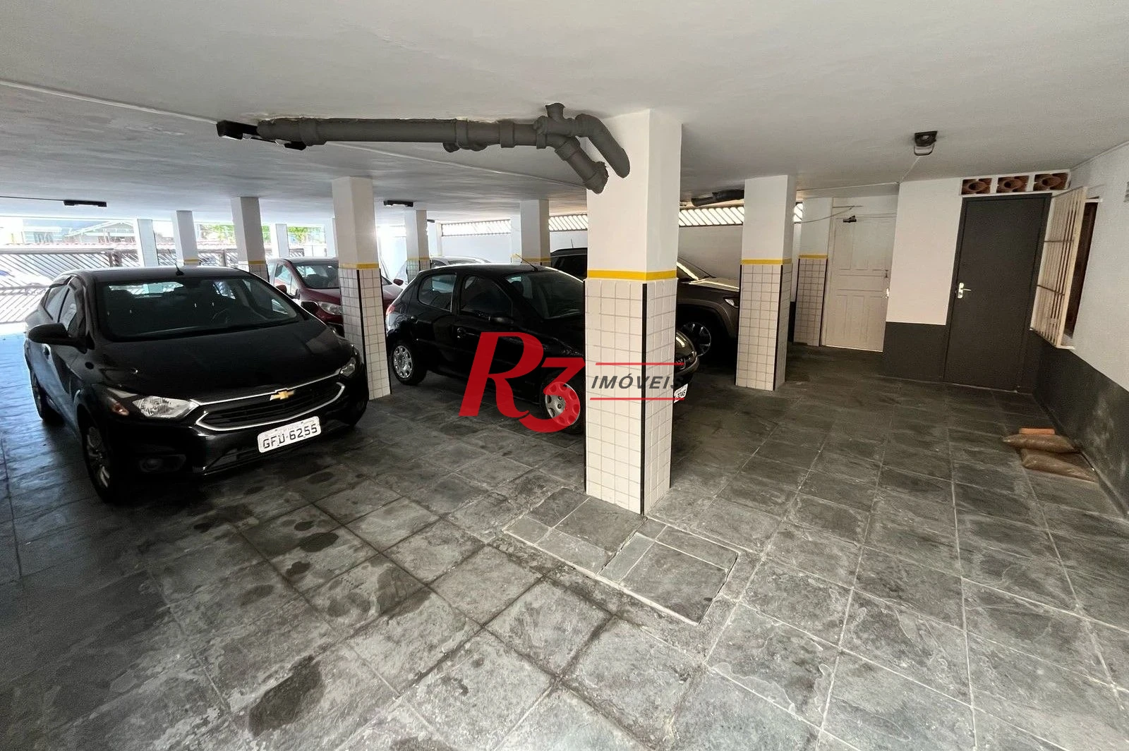 Apartamento com 3 dormitórios à venda, 94 m² por R$ 400.000,00 - Vila Belmiro - Santos/SP