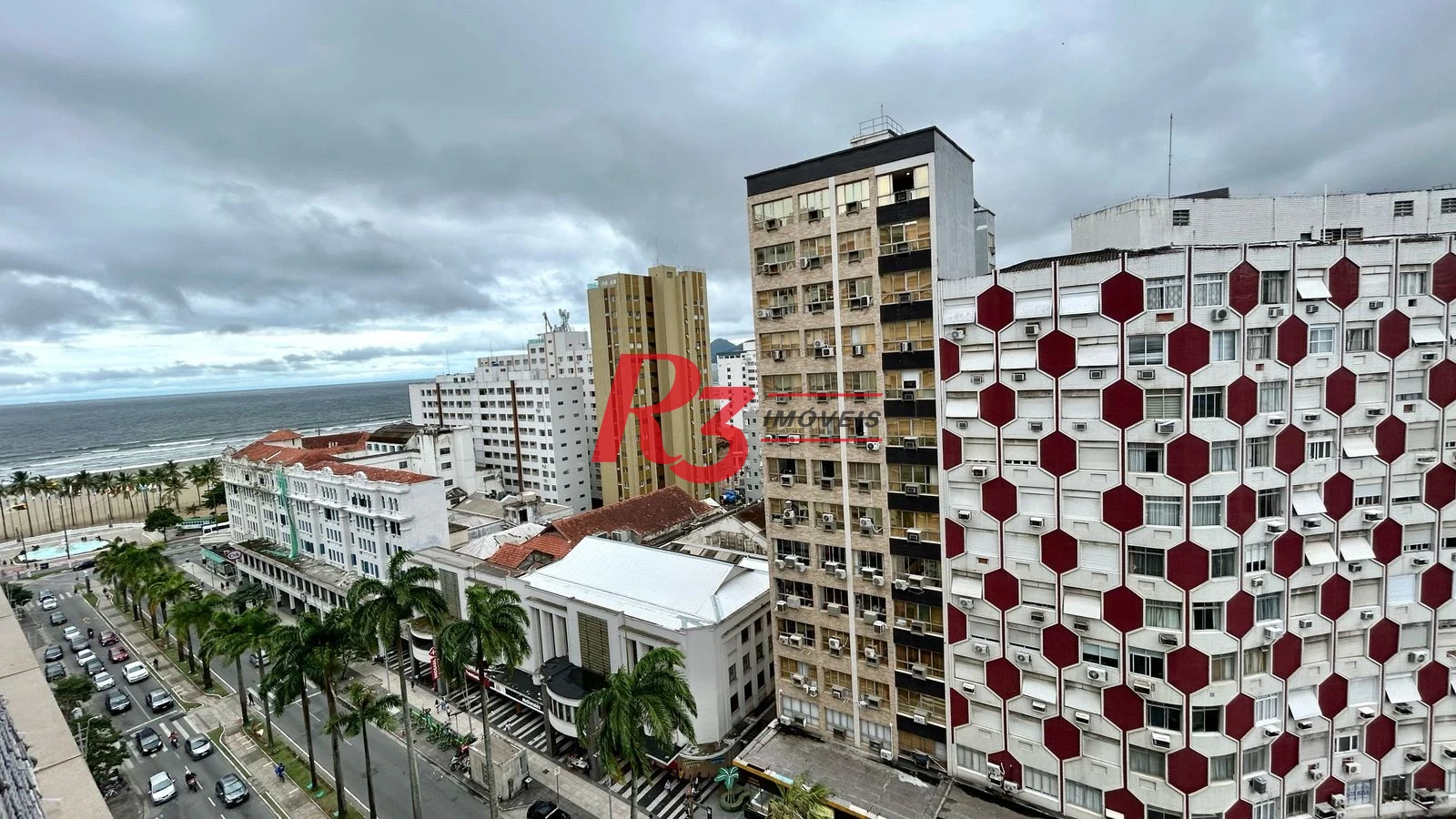 Apartamento com 3 dormitórios à venda, 111 m² por R$ 1.200.000,00 - Gonzaga - Santos/SP