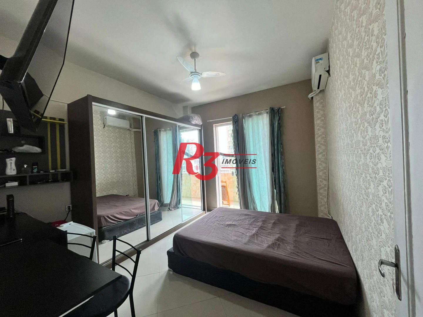 Apartamento com 3 dormitórios à venda, 111 m² por R$ 1.200.000,00 - Gonzaga - Santos/SP