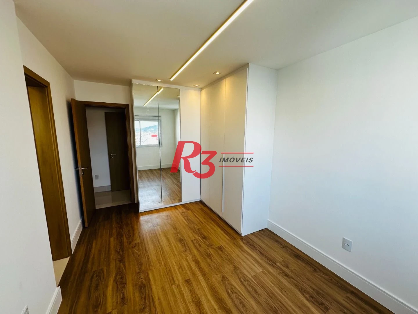 Apartamento com 3 dormitórios para alugar, 166 m² por R$ 18.400,00/mês - Ponta da Praia - Santos/SP