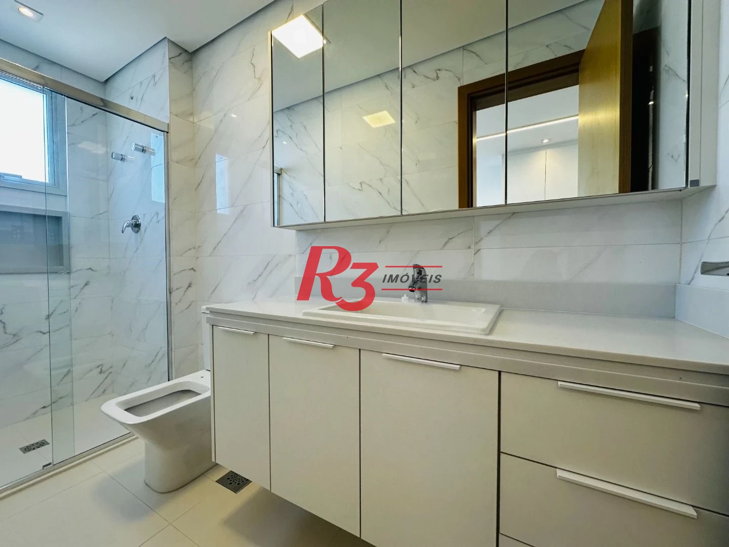 Apartamento com 3 dormitórios para alugar, 166 m² por R$ 18.400,00/mês - Ponta da Praia - Santos/SP