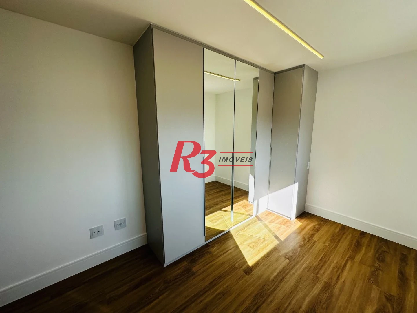 Apartamento com 3 dormitórios para alugar, 166 m² por R$ 18.400,00/mês - Ponta da Praia - Santos/SP