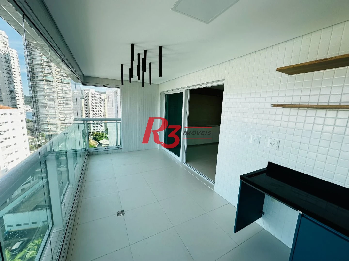 Apartamento com 3 dormitórios para alugar, 166 m² por R$ 18.400,00/mês - Ponta da Praia - Santos/SP