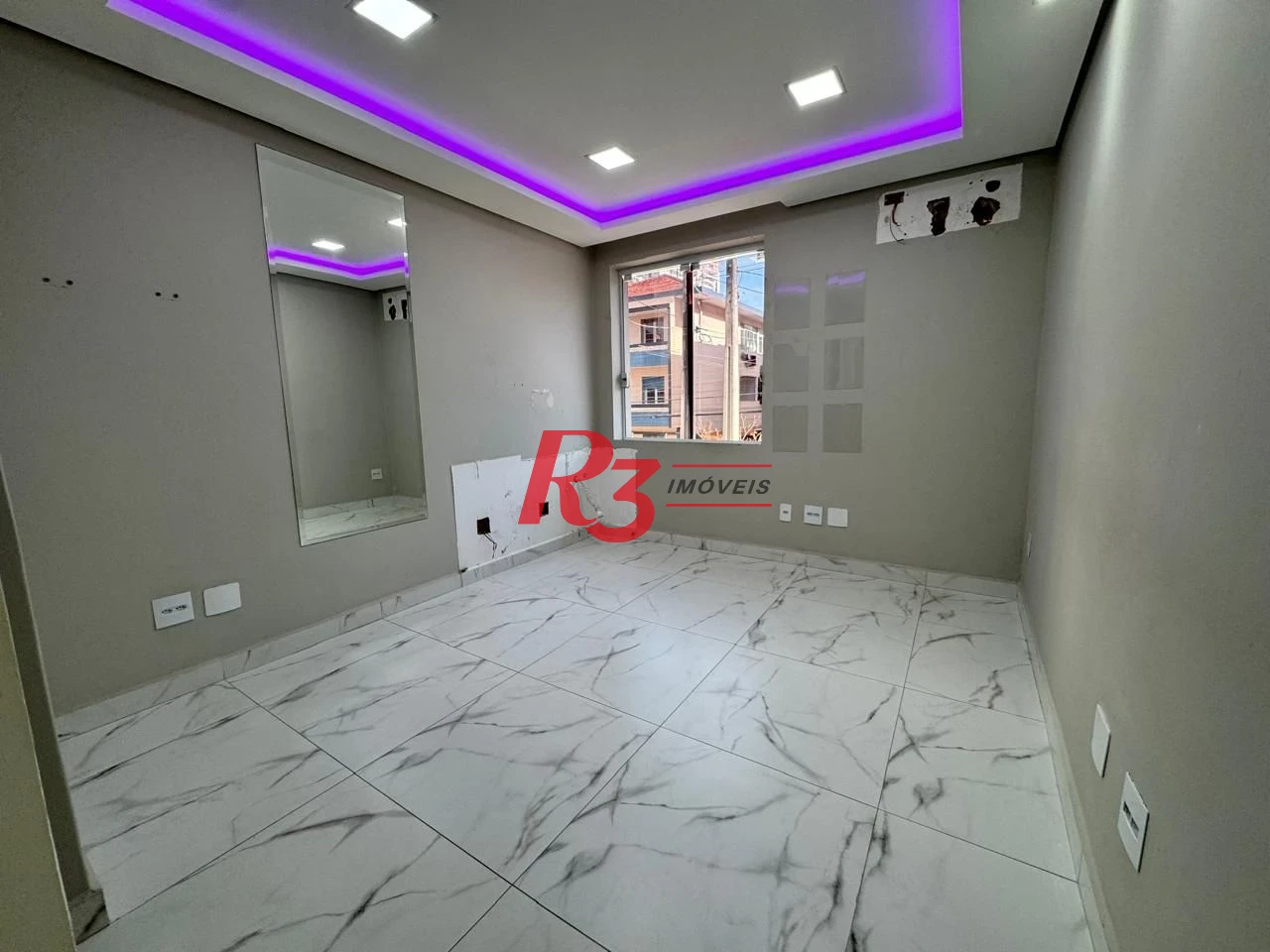 Sobrado com 3 dormitórios para alugar, 200 m² por R$ 16.550,00/mês - Gonzaga - Santos/SP