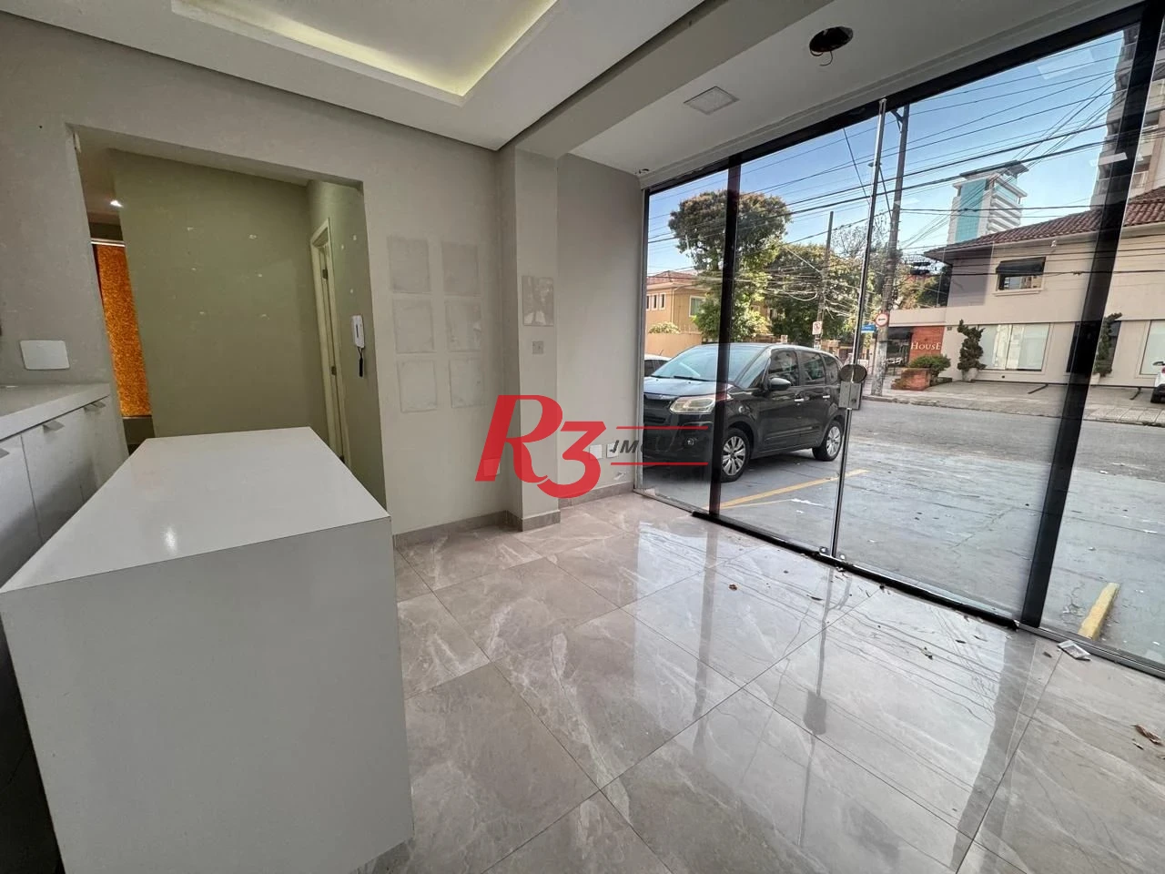 Sobrado com 3 dormitórios para alugar, 200 m² por R$ 16.550,00/mês - Gonzaga - Santos/SP