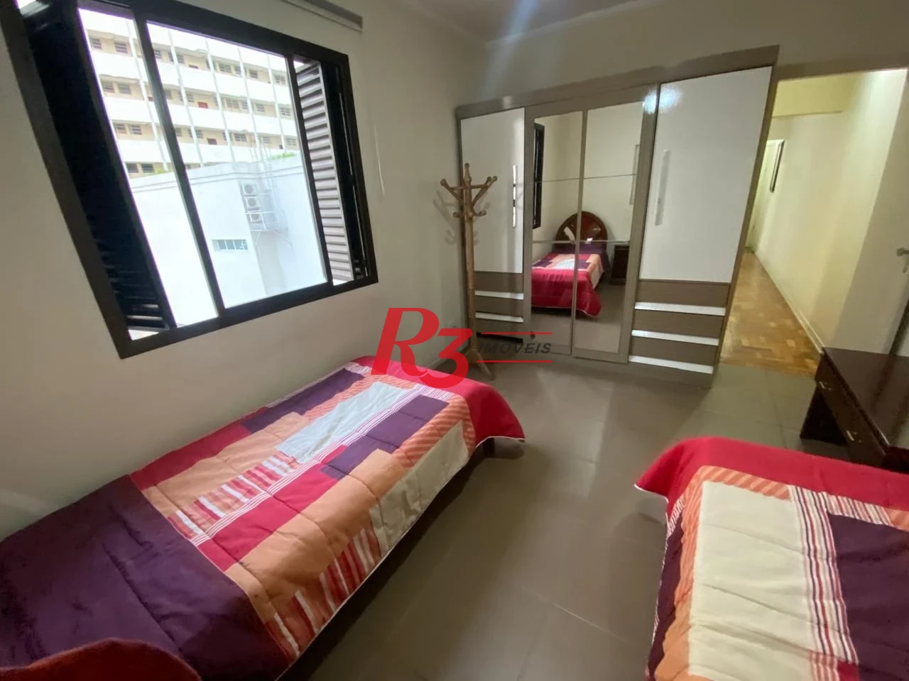 Apartamento com 1 dormitório à venda, 70 m² por R$ 430.000,00 - Gonzaga - Santos/SP